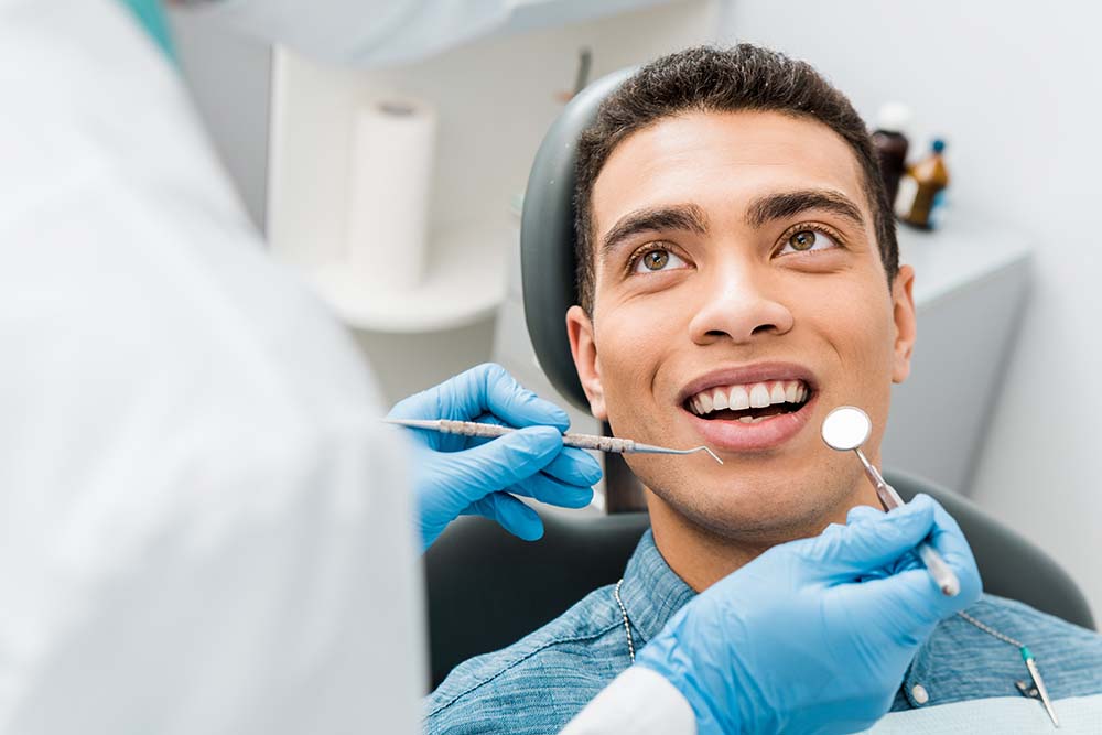 AMS Dental | CBCT, Teeth Whitening and Invisalign reg 